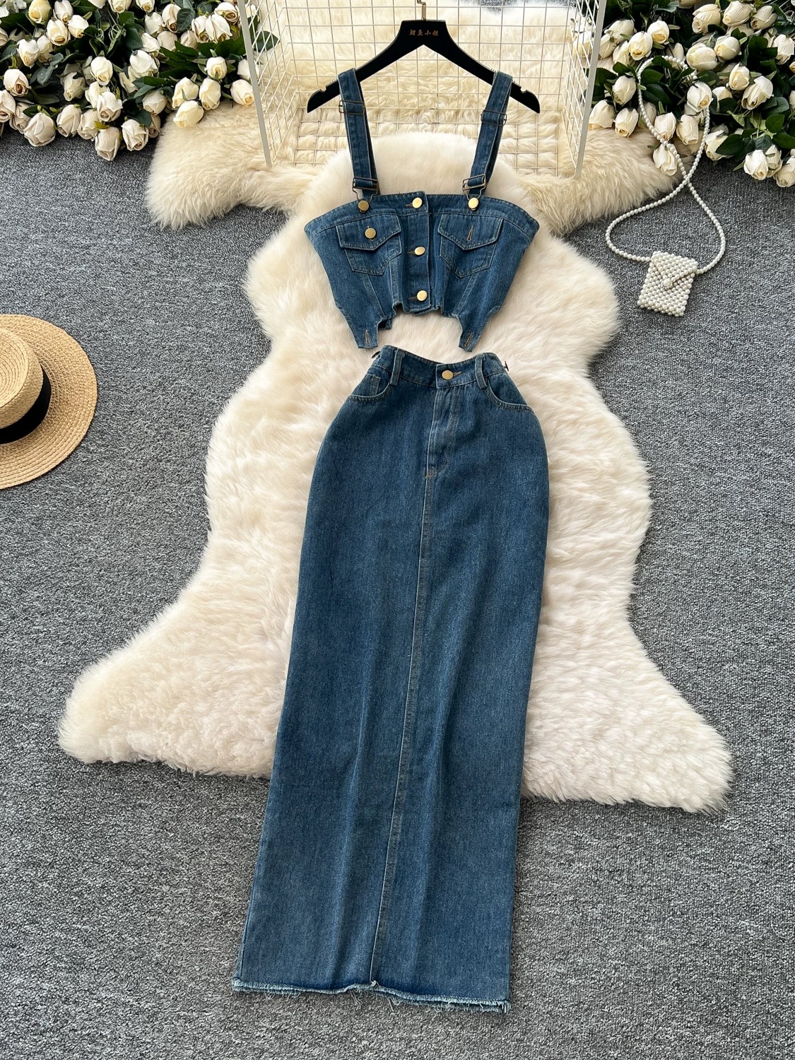 Let’s get away set DTP143 images